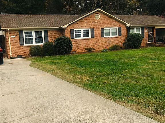 Left side for rent. Right side already rented.