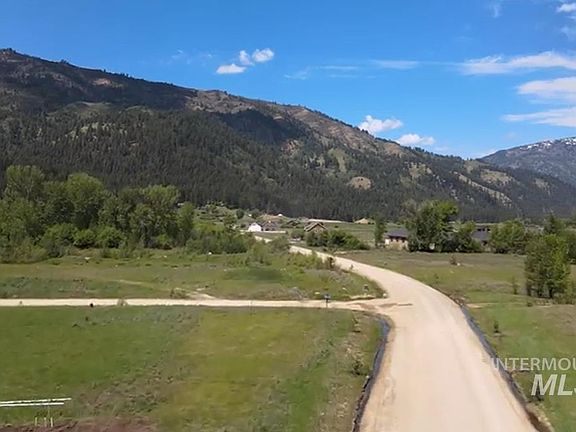 2nd image of LOT 12 Singing Springs Way