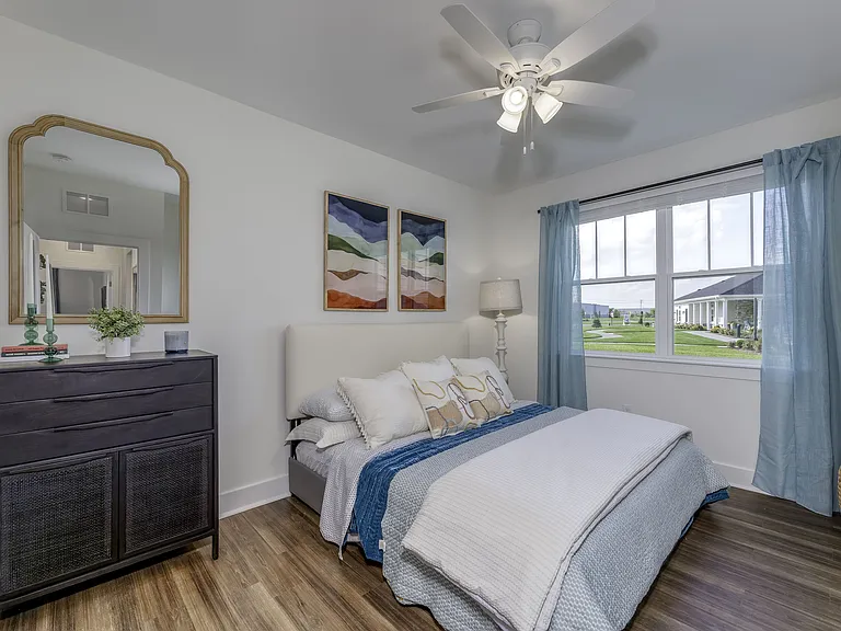 Hickory Cottages Apartment Homes — Photo 19