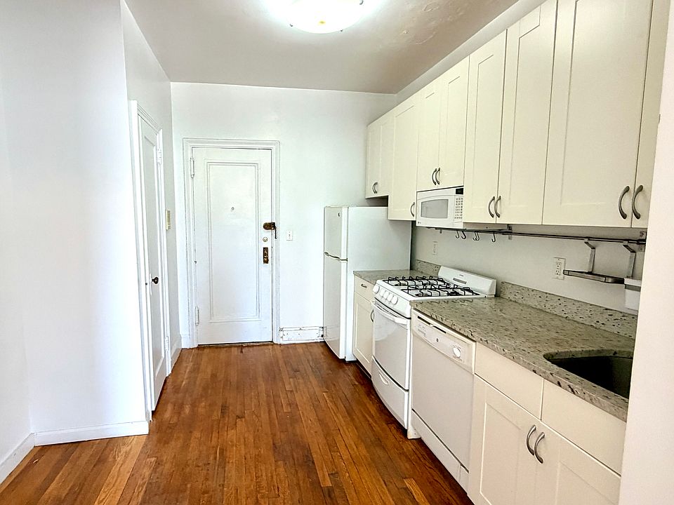 1st image of 258 W 22nd St APT 4A