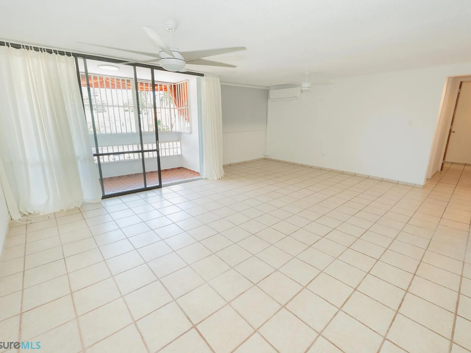 Pisos De Caparra (Condominio) — Photo 2