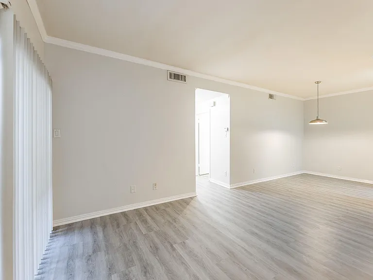 10047 Westpark Dr #49 — Photo 5