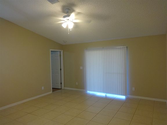 3rd image of 1308 Auburn Lakes Dr