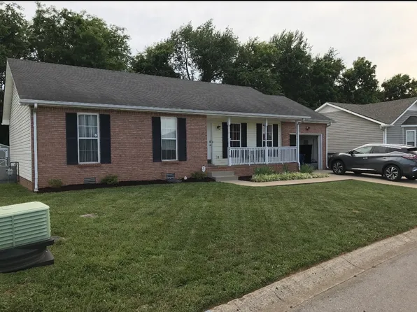 216 Grassmire Dr, Clarksville, TN 37042