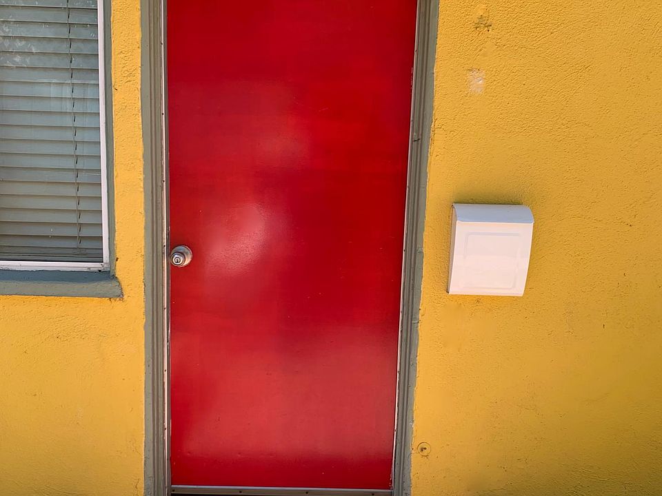 1st image of 218 N Florence St #222