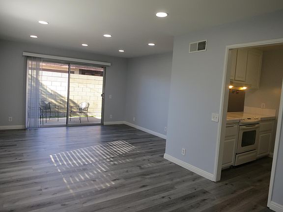 5th image of 5538 Welland Ave APT 1