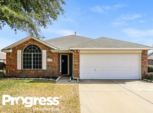 2739 Pleasant Hill Rd, Grand Prairie, TX 75052