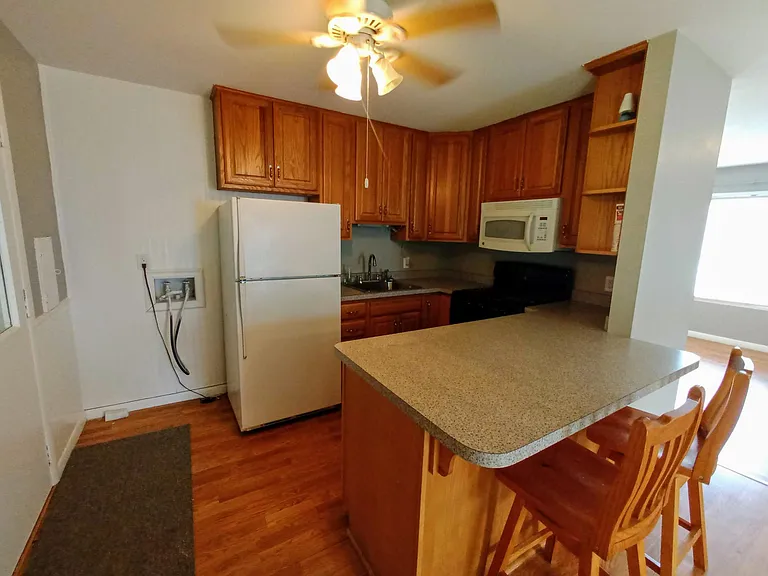 2365 Corning Rd — Photo 4