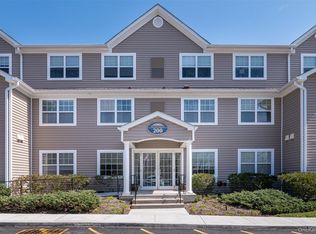 200 Woodcrest Lane #223, Mount Kisco, NY