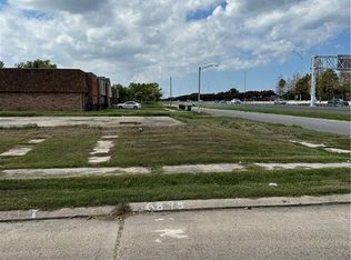 6898 Parc Brittany Blvd, New Orleans, LA 70126