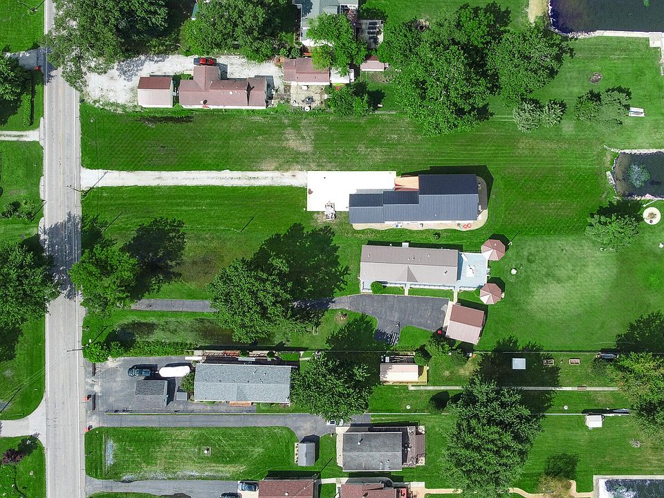 にしお 6877 S State Road 10, Knox, IN 46534 | Zillow