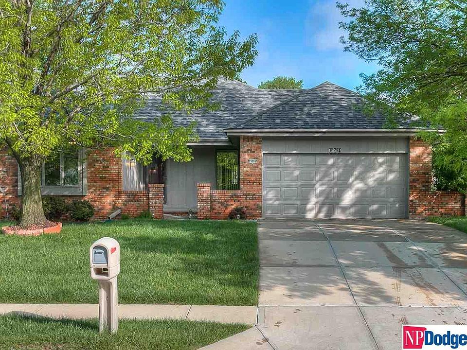 1st image of 15504 Mason Cir