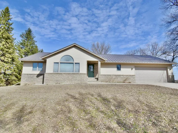 19221 30th St SW, Blomkest, MN 56216