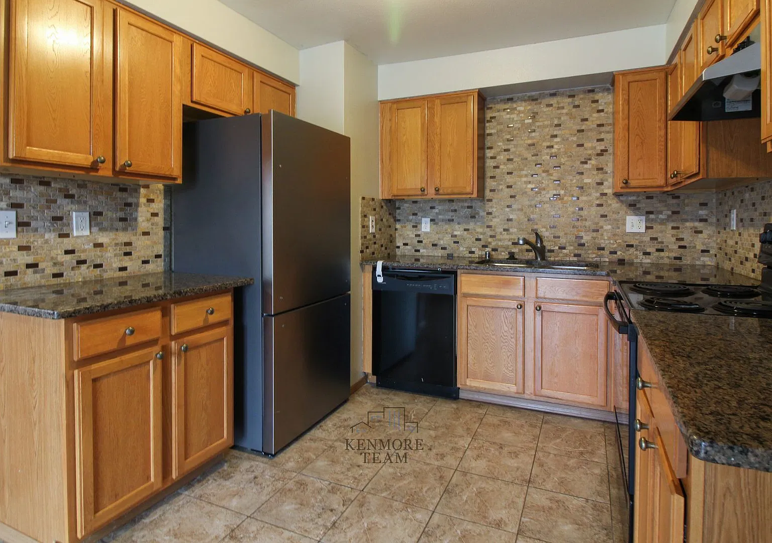 2 Bedroom, 1 Bath Condo in Kennewick — Photo 4