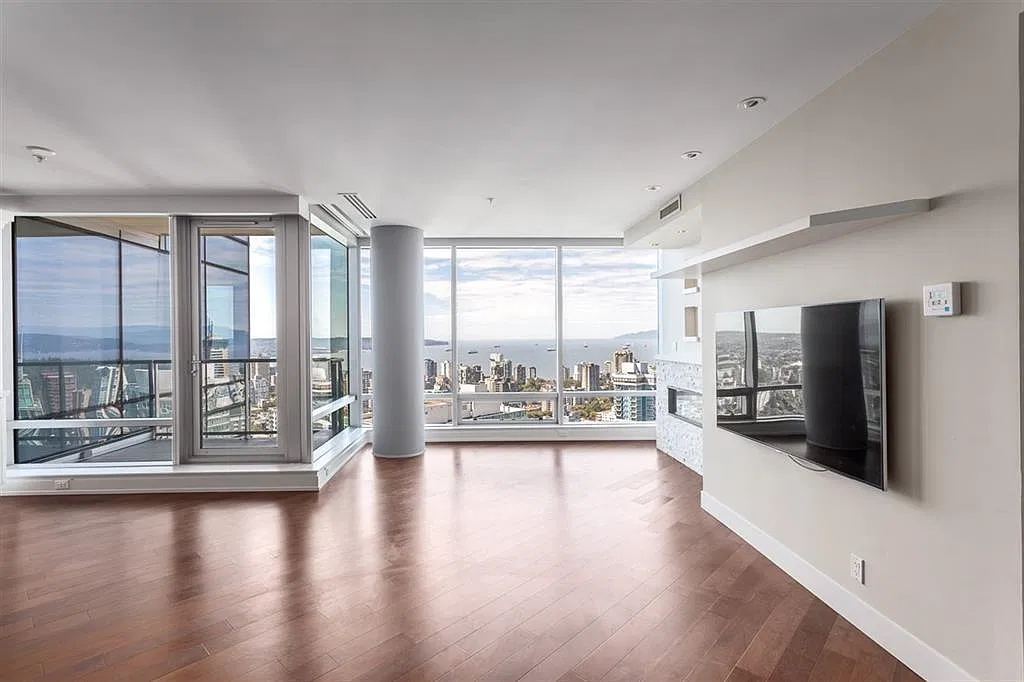 2 bed, 1550 sqft, $7,995 — Photo 2