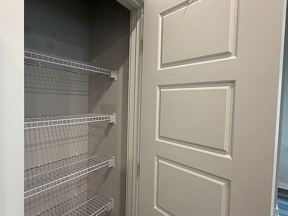 4th image of 2249 Hospitality Ln