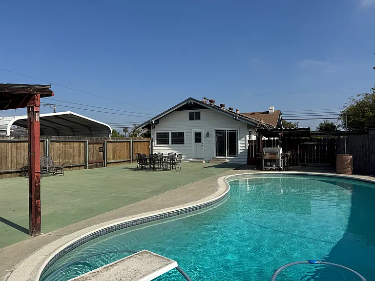 2984 Buena Vista Ave — Photo 23