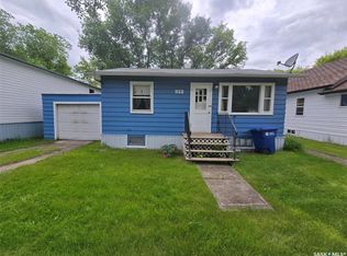 912 Pacific St, Grenfell, SK S0G2B0