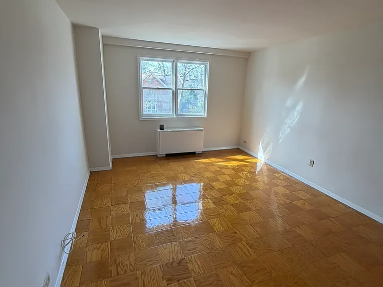 39 E 39th St #2L — Photo 35