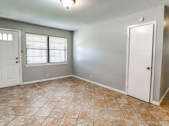 2nd image of 3717 Forestwood St