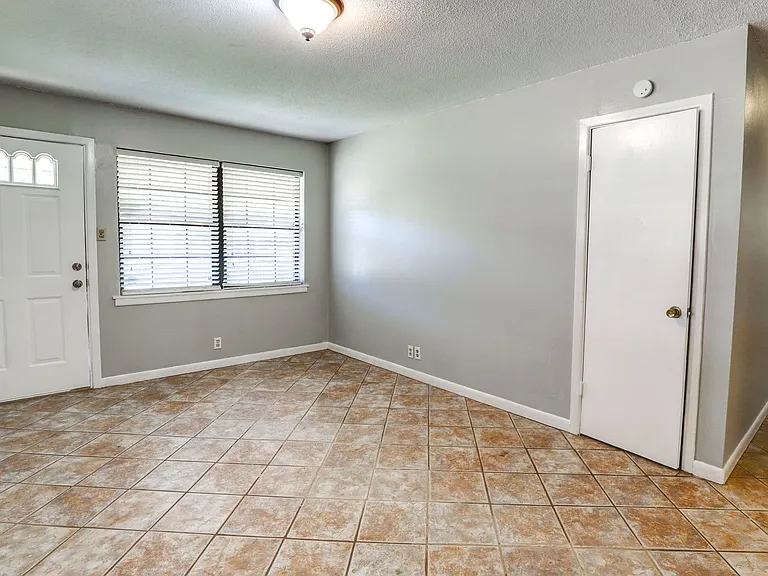 3717 Forestwood St — Photo 2