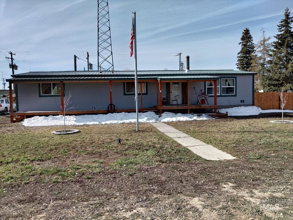 1st image of 120 Camas Ave W