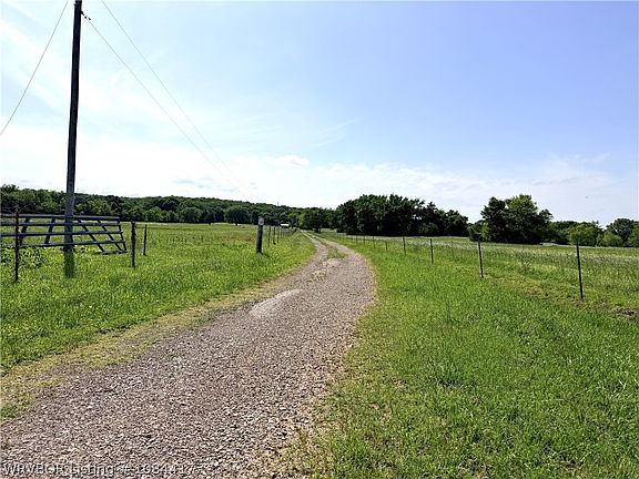 4th image of 24499 Blue Goose Rd