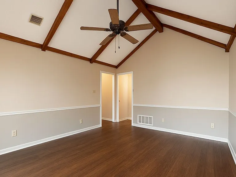 1806 Heatherton Dr — Photo 12