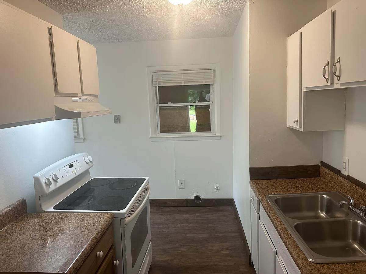 Building Photo - 1509 Marble St
