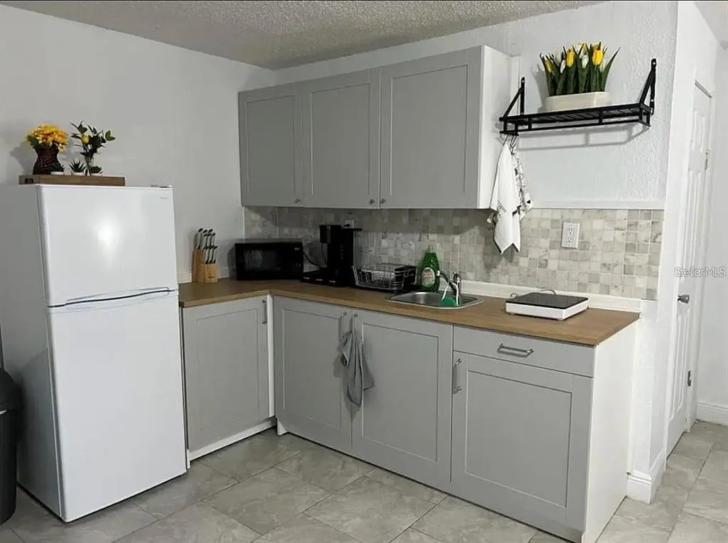 1 bed, 1.0 bath, 594 sqft, $1,375 — Photo 3