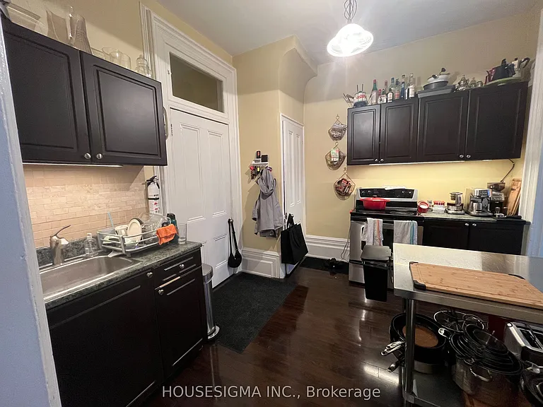104 Pembroke St #2 — Photo 4