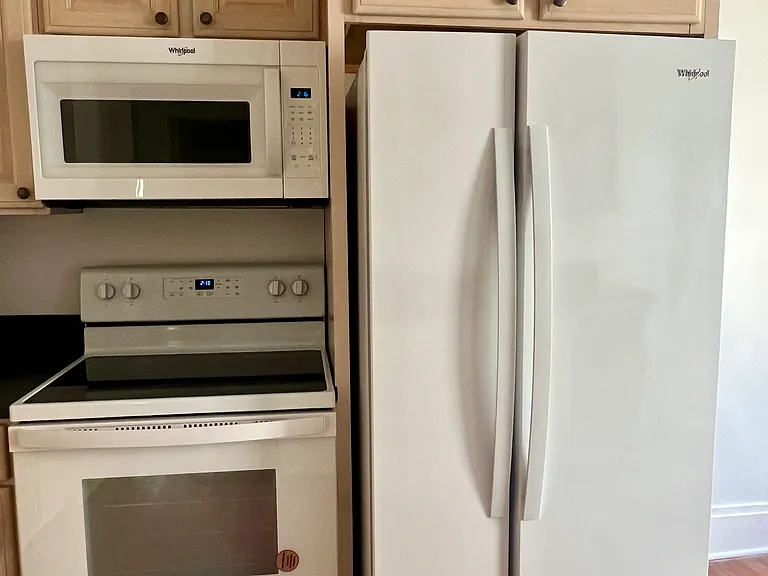 225 Hamilton Ave #1 — Photo 9