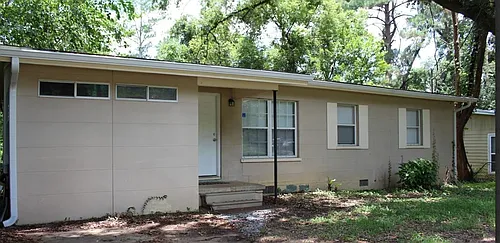 1674 Sharkey St Photo 1
