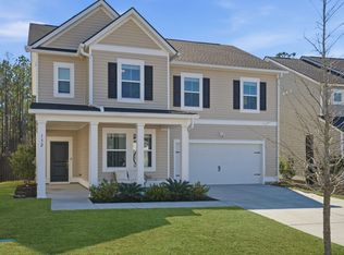 132 Red Bluff St, Summerville, SC 29483