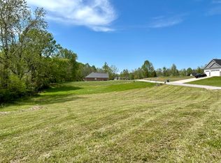 17 & 18 Barrington Dr, Somerset, KY 42503