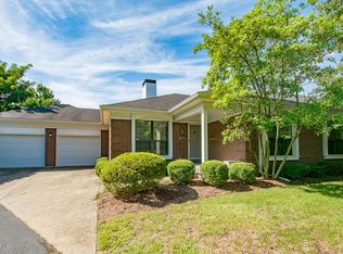 1287 Parkway Gardens Ct #117, Louisville, KY