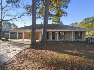 106 Whispering Pines Ln, Eunice, LA 70535