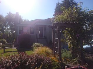 6041 35th Pl NW, Seattle, WA 98107