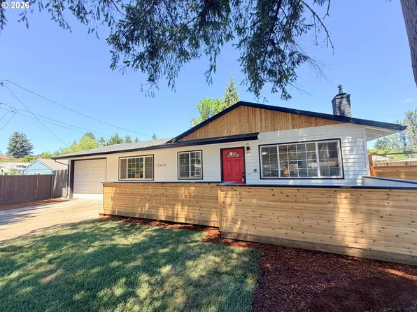 12875 SW Dale Cir, Beaverton, OR 97008