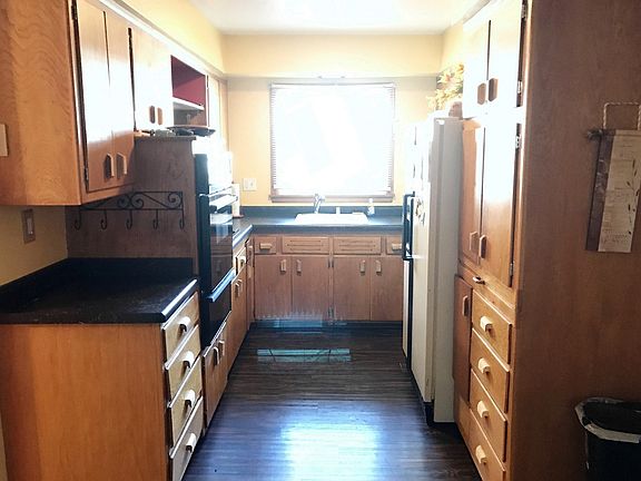 3rd image of 8459 N 50th St