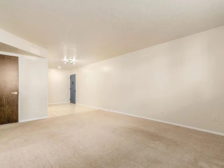 4445 Mobile Dr #2 — Photo 10