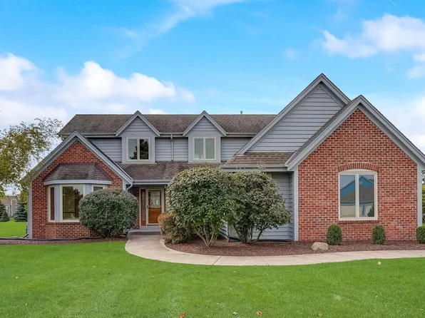 1007 Woods DRIVE, Hartland, WI 53029