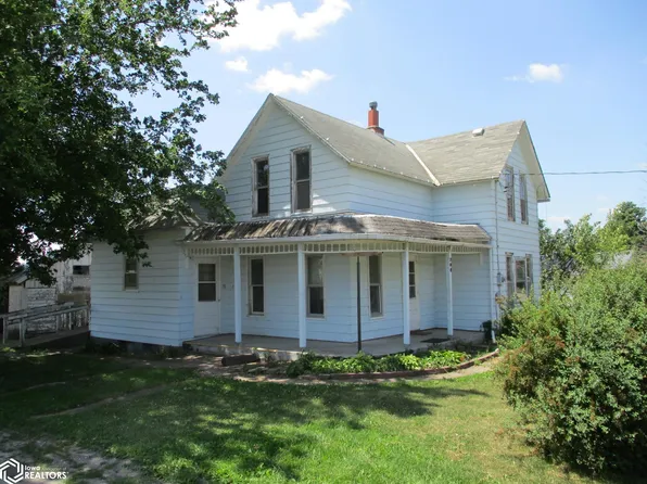 204 Clark St, Dysart, IA 52224