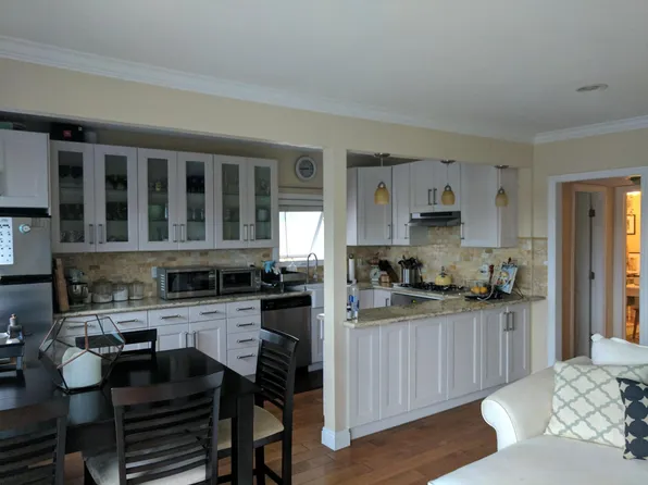 227 Loma Vista St #A, El Segundo, CA 90245