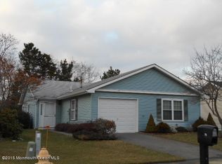 75 Greenbriar Blvd, Brick, NJ 08724