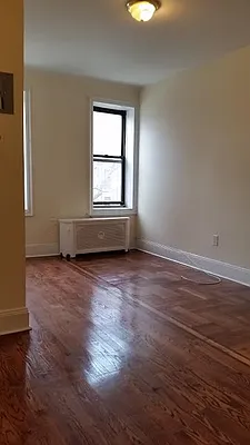 Rented by Lang Realty LLC | media 28