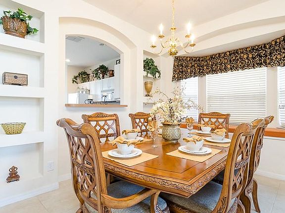 3rd image of 8671 La Isla Dr