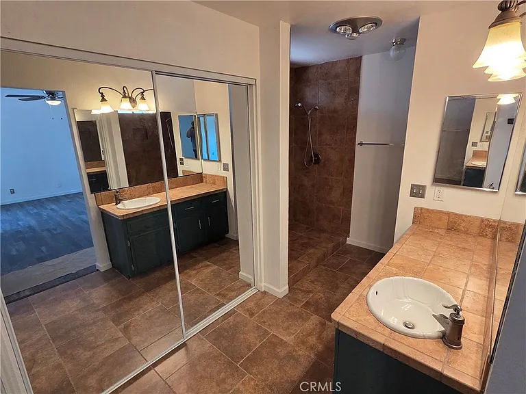 19145 Tomahawk Rd — Photo 22