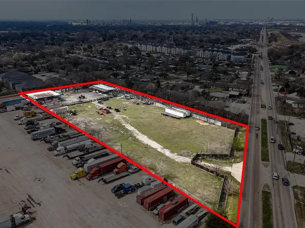 1760 Allen Genoa Rd, Houston, TX 77017