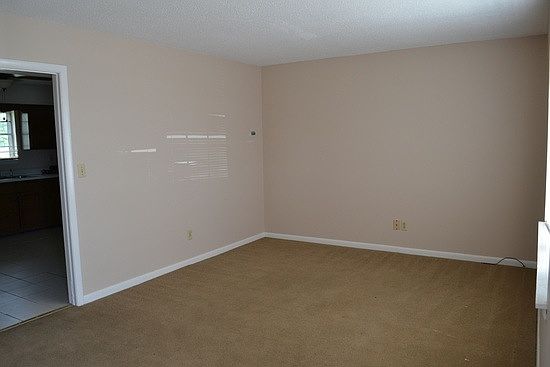 2nd image of 23 McKinley Ln APT 104